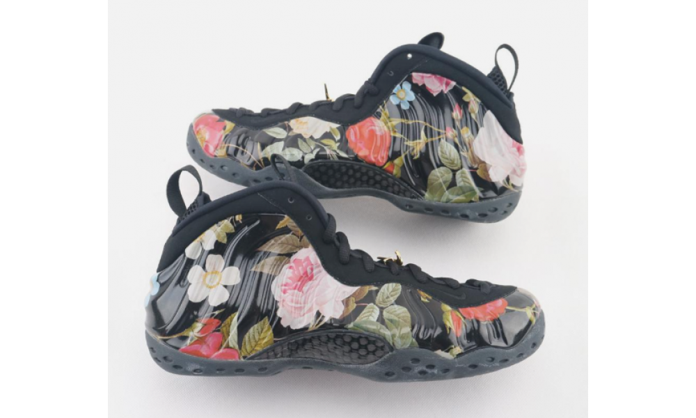 Nike Air Foamposite One Floral